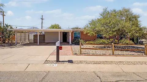 8109 E 3rd St, Tucson, AZ 85710