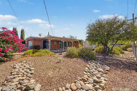 Exterior - 8109 E 3rd St, Tucson, AZ 85710 photo 5 of 6