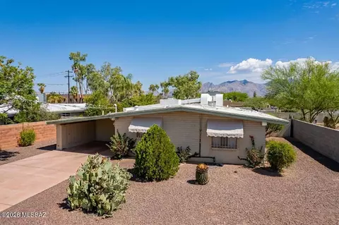 5111 E Peach St, Tucson, AZ 85712
