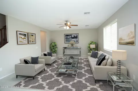 Living - 12071 E Ryscott Cir, Vail, AZ 85641 photo 2 of 4