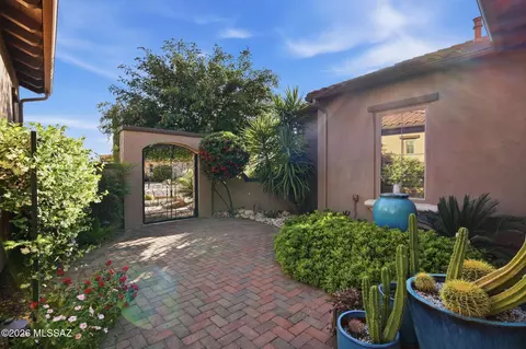 Exterior - 66218 E Box Elder Rd, Tucson, AZ 85739 photo 5 of 11
