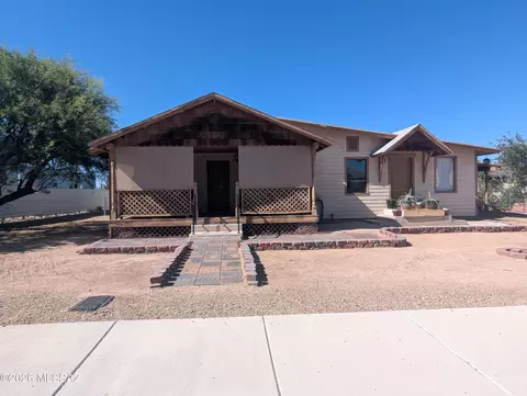 139 E 6th St, Benson, AZ 85602