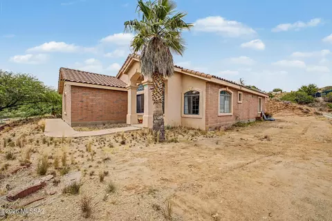 920 W Mariposa Hills Dr, Nogales, AZ 85621