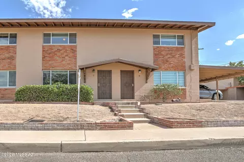 965 N Venice Ave #C, Tucson, AZ 85711