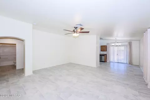 Living - 4167 E Shadow Branch Dr, Tucson, AZ 85756 photo 2 of 2