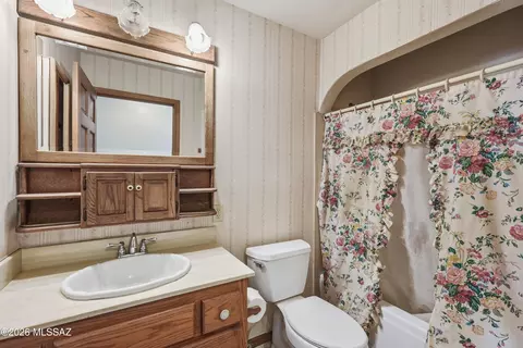 Bath - 5970 E 2nd St, Tucson, AZ 85711 photo 3 of 4