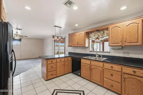 Kitchen - 5970 E 2nd St, Tucson, AZ 85711 photo 3 of 7