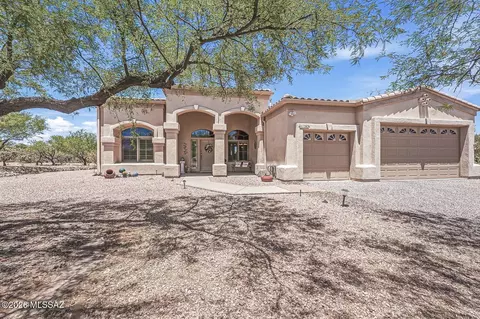 1282 W Via De Santo Tomas, Sahuarita, AZ 85629