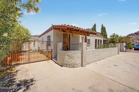 5320 W Tumbling F St, Tucson, AZ 85713