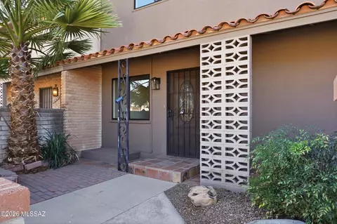 1246 S Camino Seco, Tucson, AZ 85710