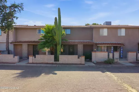 1246 S Camino Seco, Tucson, AZ 85710