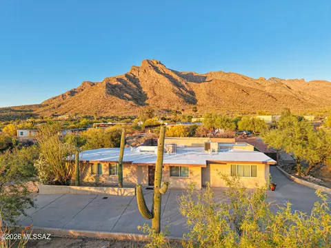 545 E Rancho Catalina Pl, Tucson, AZ 85704