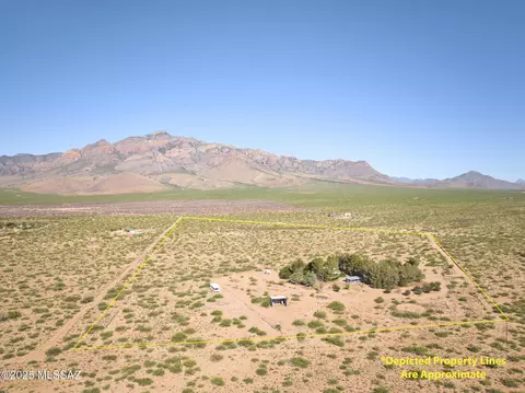 285 W Red Dog Rd, Portal, AZ 85632