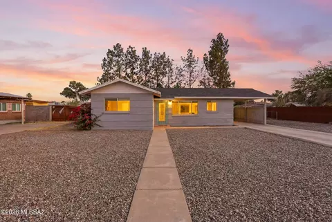 4738 E Bellevue St, Tucson, AZ 85712