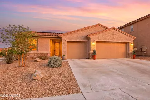 10081 N Indian Jewel Dr, Tucson, AZ 85742
