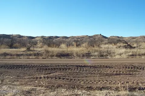 56 W 86 W Grey Bear Rd, Willcox, AZ 85643 photo 7