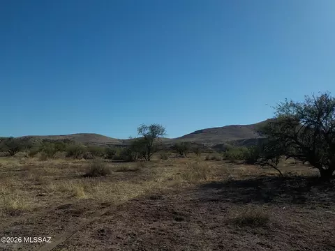 56 W 86 W Grey Bear Rd, Willcox, AZ 85643 photo 20
