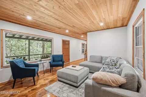 Living - 10982 E Wren Ln, Mount Lemmon, AZ 85619 photo 2 of 3