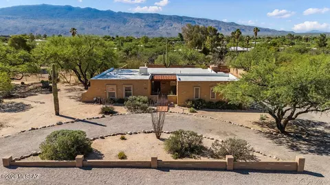 2550 N Avenida De La Lantana N, Tucson, AZ 85749
