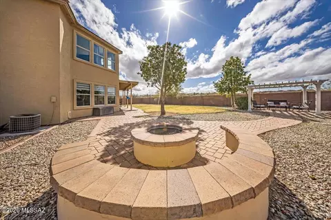 Exterior - 10652 S Silverbluff Dr, Vail, AZ 85641 photo 5 of 9