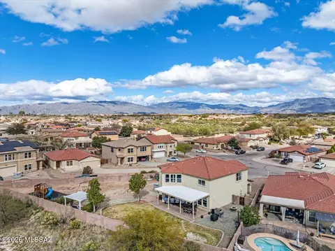 View/Area - 10652 S Silverbluff Dr, Vail, AZ 85641 photo 2 of 4