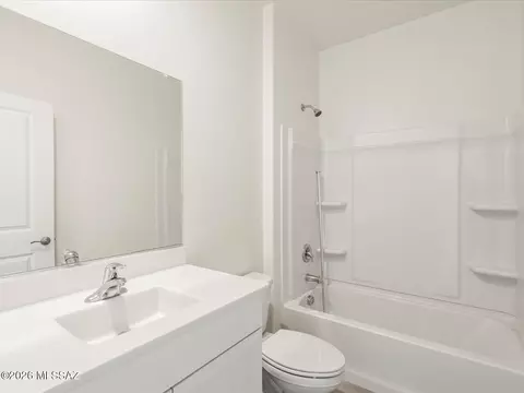 Bath - 12681 E Caden Dr, Vail, AZ 85641 photo 2 of 2