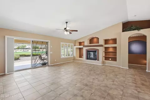Living - 37814 S Boulder Wind Dr, Tucson, AZ 85739 photo 2 of 5