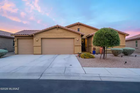 12394 N Sandby Green Dr, Marana, AZ 85653