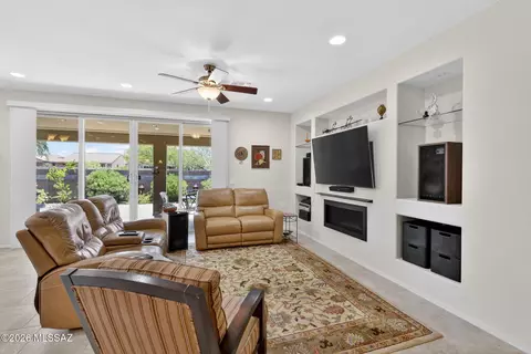 Living - 14066 E Stanhope Blvd, Vail, AZ 85641 photo 2 of 2