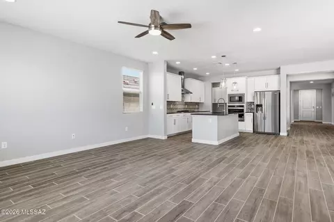 Living - 13852 E Silver Pine Trl, Vail, AZ 85641 photo 5 of 6