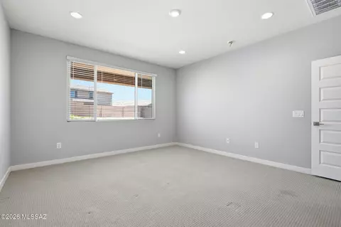 Bedroom - 13852 E Silver Pine Trl, Vail, AZ 85641 photo 1 of 5