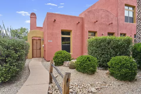 101 Post Way, Tubac, AZ 85646