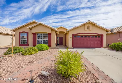 7635 W Summer Sky Dr, Tucson, AZ 85743
