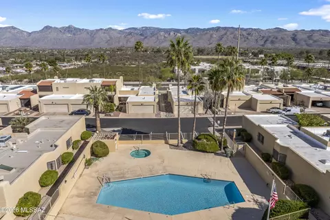 9859 E 1st St, Tucson, AZ 85748