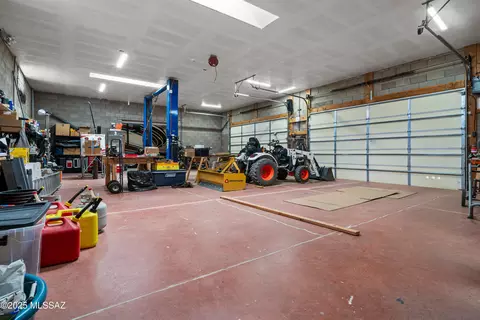 Other - 10426 E Cloudcroft Dr, Hereford, AZ 85615 photo 13 of 17