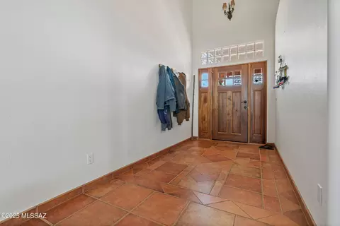 Entry Way - 10426 E Cloudcroft Dr, Hereford, AZ 85615 photo 1 of 4