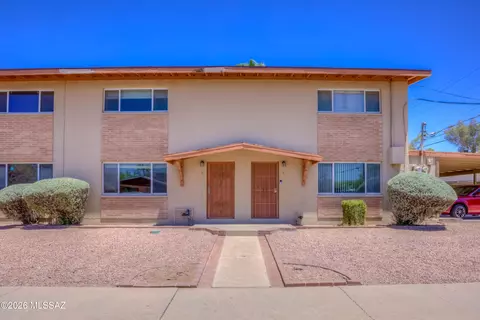 904 N Desert Ave #C, Tucson, AZ 85711