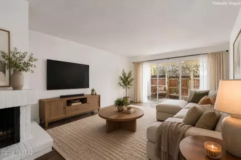 1600 N Wilmot Rd #196, Tucson, AZ 85712