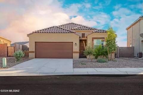 10205 N Leopard Gecko Ter, Marana, AZ 85653