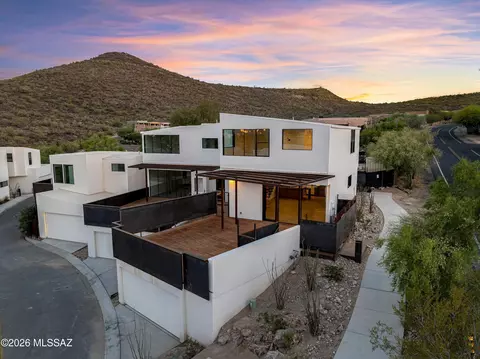 1360 W Sentinel View Loop, Tucson, AZ 85745