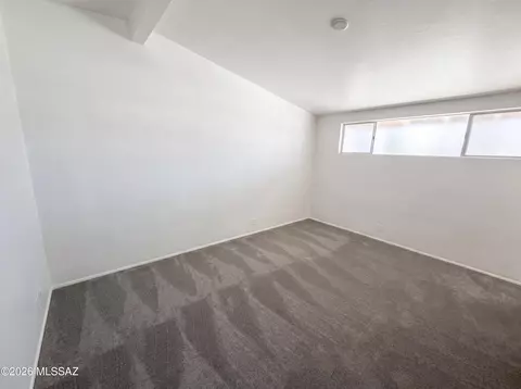 7434 E 18th St, Tucson, AZ 85710 photo 13