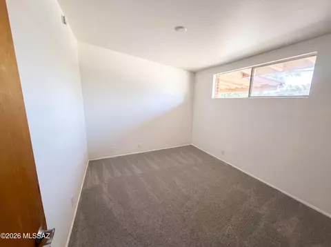 7434 E 18th St, Tucson, AZ 85710 photo 9
