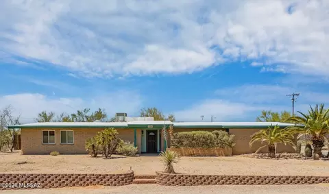 2840 W Maximilian Pl, Tucson, AZ 85741