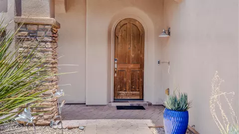 Entry Way - 3917 E Long Dr, Tucson, AZ 85718 photo 1 of 5