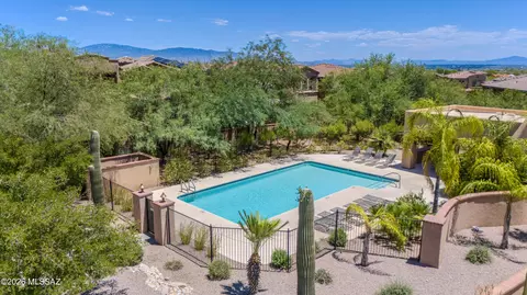 Exterior - 3917 E Long Dr, Tucson, AZ 85718 photo 2 of 8