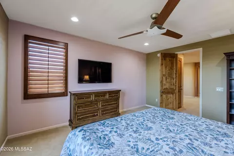 Bedroom - 3917 E Long Dr, Tucson, AZ 85718 photo 2 of 5