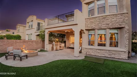 Exterior - 3917 E Long Dr, Tucson, AZ 85718 photo 1 of 8
