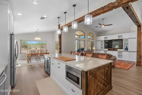 17054 S Golden Sunrise Pl, Corona De Tucson, AZ 85641