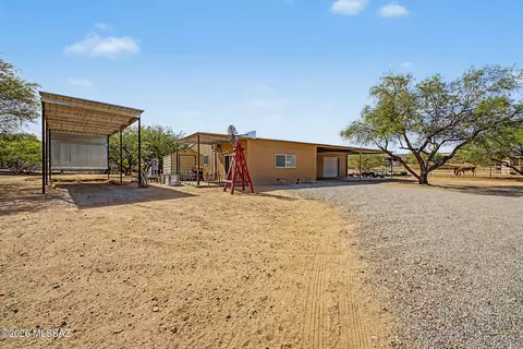 4231 E Pinal St, Tucson, AZ 85739 photo 4