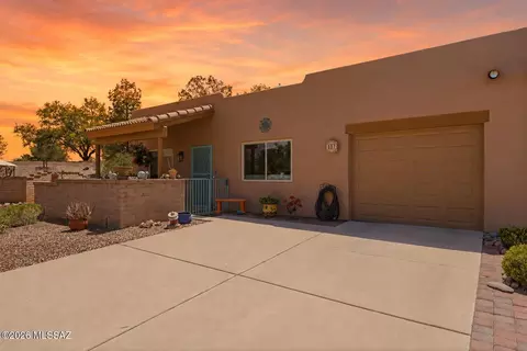 997 W Camino Erranle, Green Valley, AZ 85614
